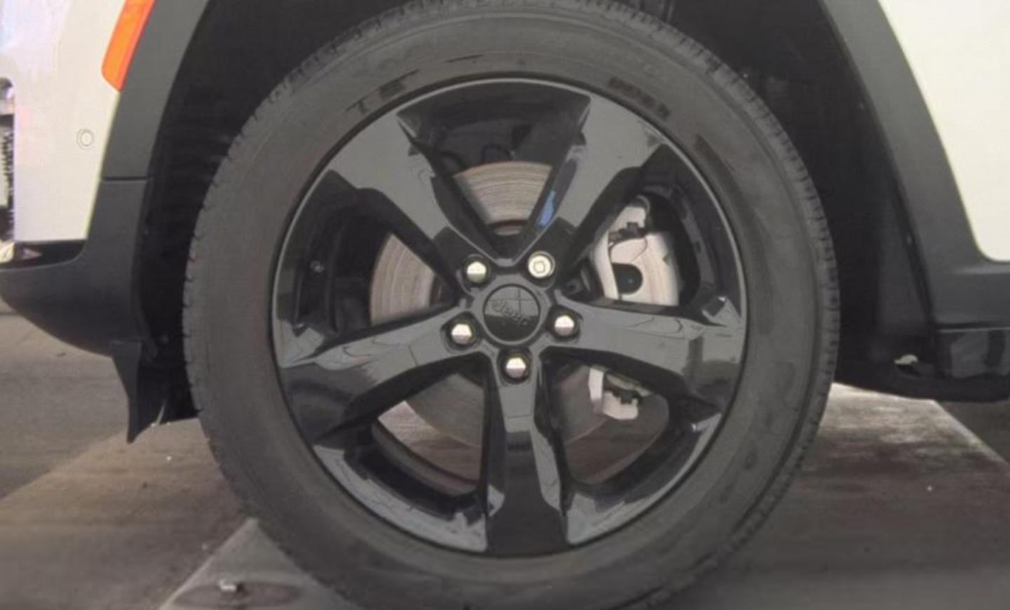 jeep grand cherokee l 2024 1C4RJJBG1R8625784 image jeep grand cherokee l 2024 1C4RJJBG1R8625784 image